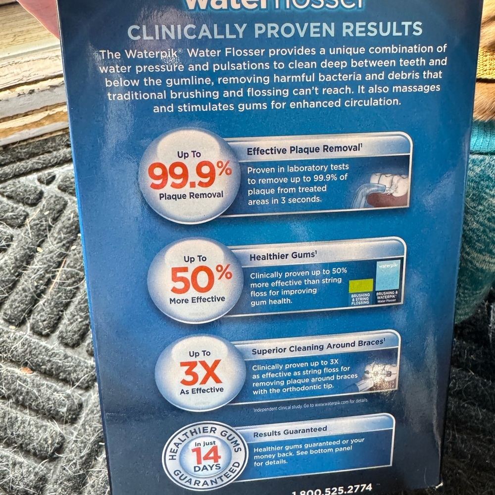 Waterpik Water Flosser Platinum w Xtras - Picture 5 of 8